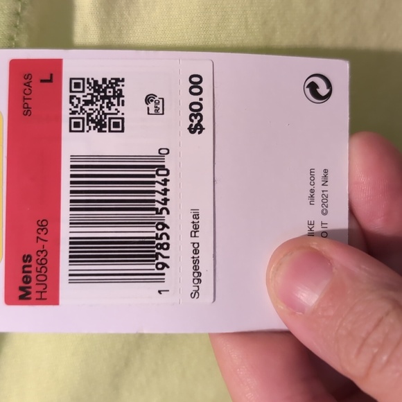 Nike Men's Sportswear Just Do It Tee - Picture 5 of 6